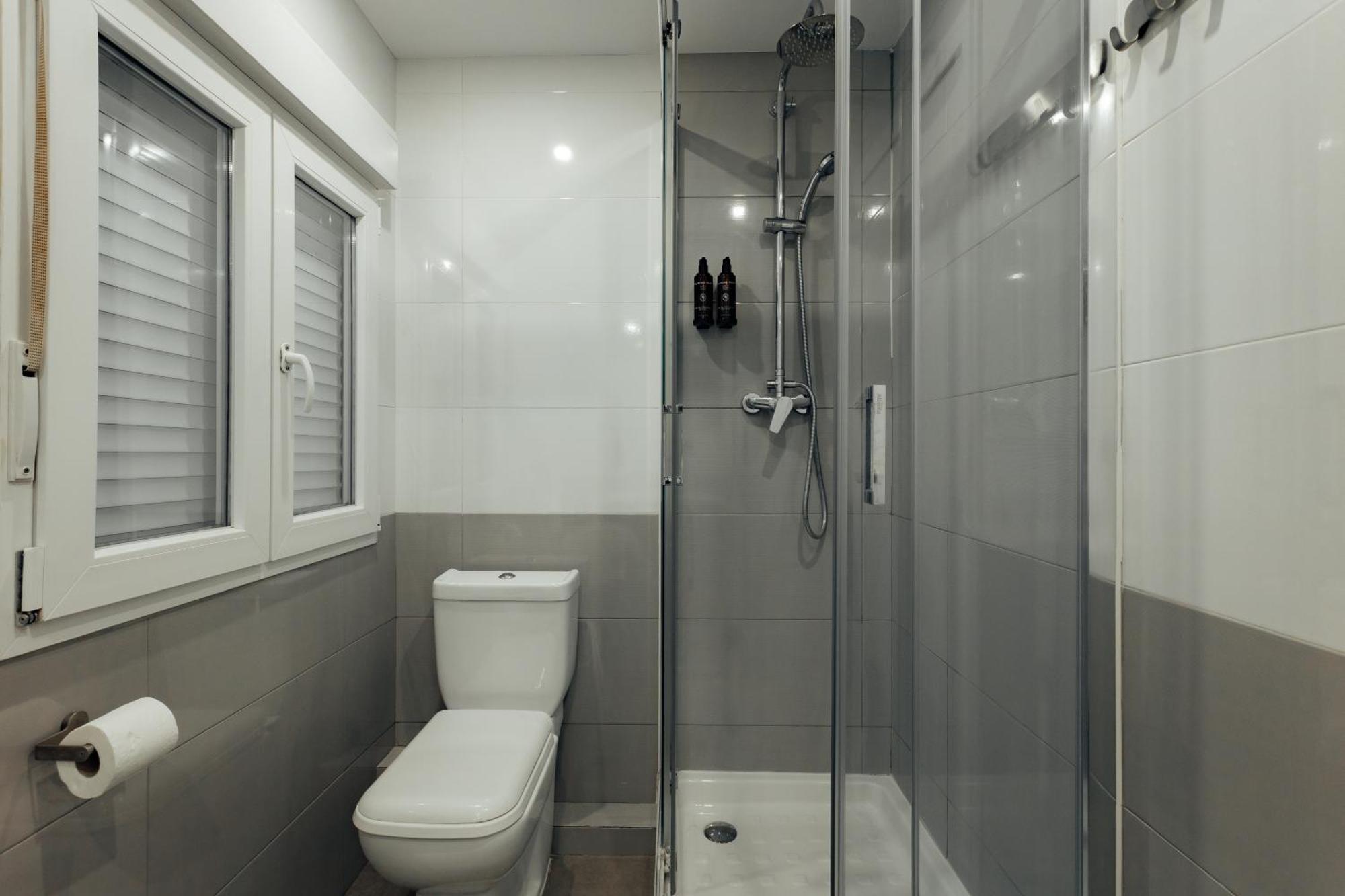 Santiago Apartments By Olala Homes L'Hospitalet de Llobregat Exterior photo